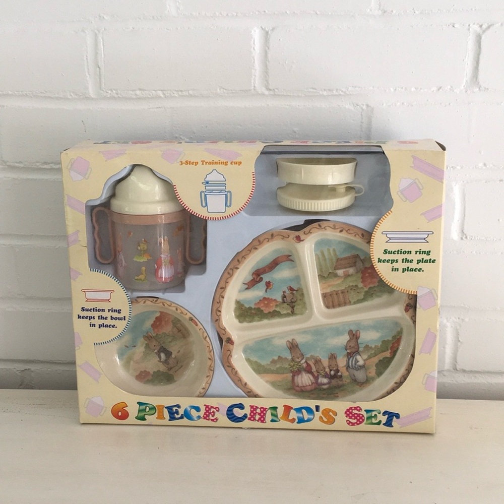 Classic Children's 6-Piece Dinnerware Set With Bunny Design New In Box